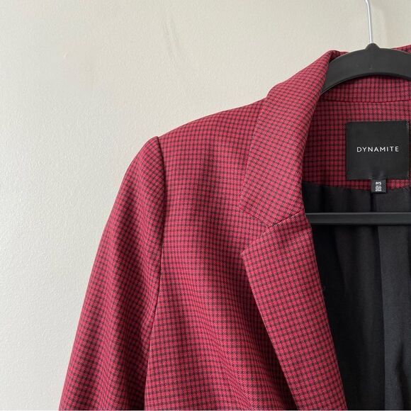Dynamite-micro plaid Cropped Blazer - Picture 6 of 11